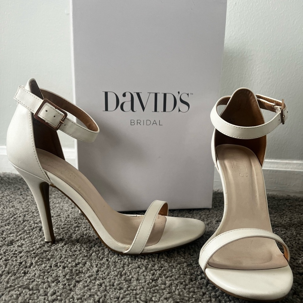 David’s bridal heels